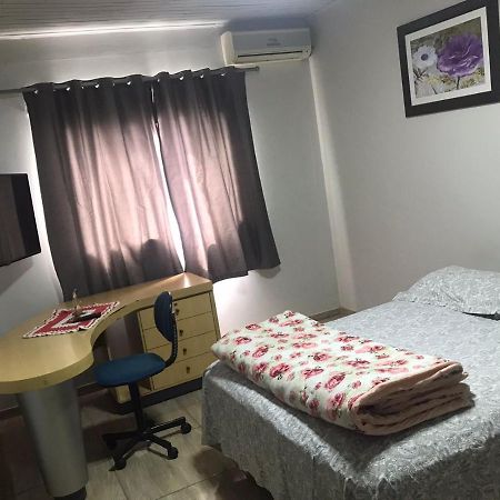 Casa Com 2 Quartos Agradaveis Com Ar Condicionado Foz do Iguaçu Zewnętrze zdjęcie