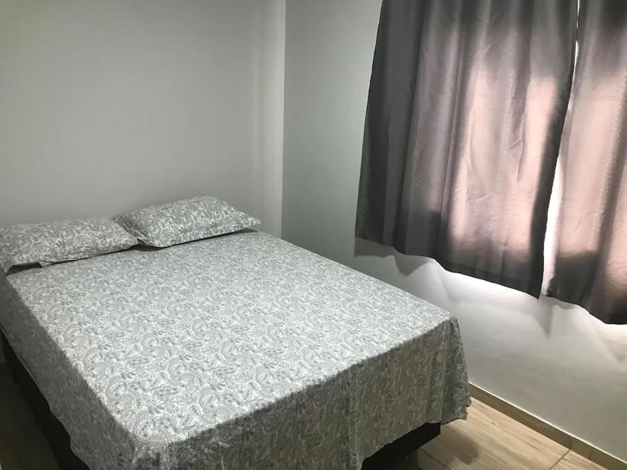 Casa Com 2 Quartos Agradaveis Com Ar Condicionado Foz do Iguaçu Zewnętrze zdjęcie