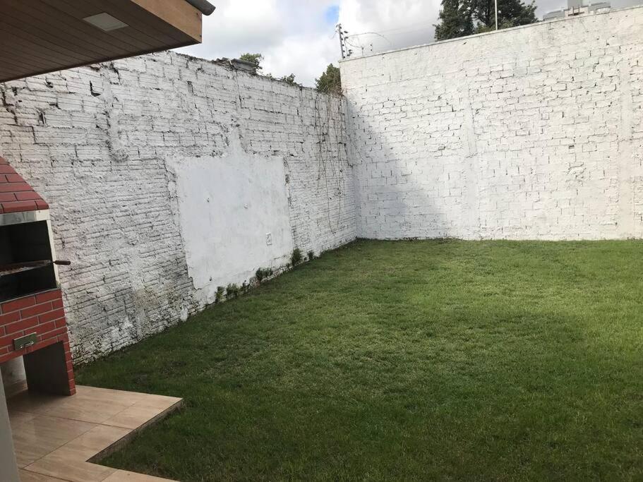 Casa Com 2 Quartos Agradaveis Com Ar Condicionado Foz do Iguaçu Zewnętrze zdjęcie